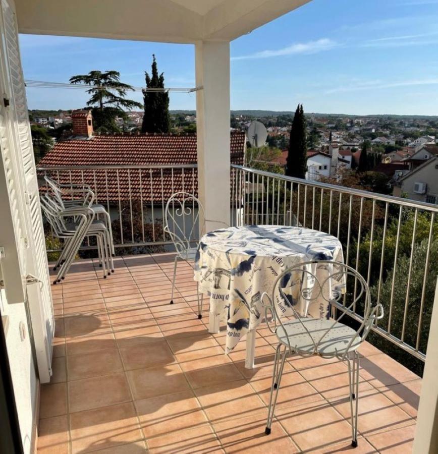 Apartment Vista Mare Malinska Ngoại thất bức ảnh